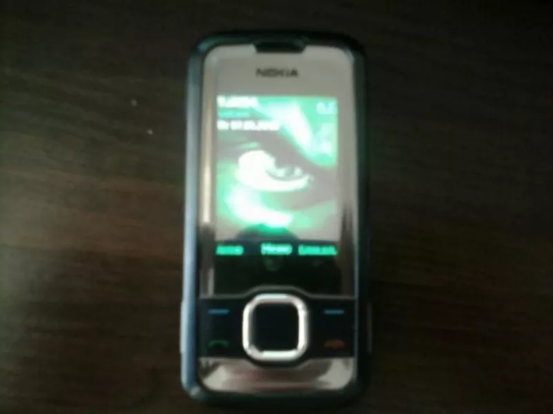 Продам телефон Nokia 7610 Supernova