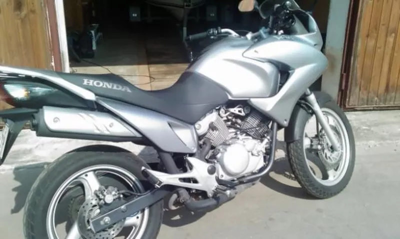Продам Мотоцикл  Honda  Waradero 	